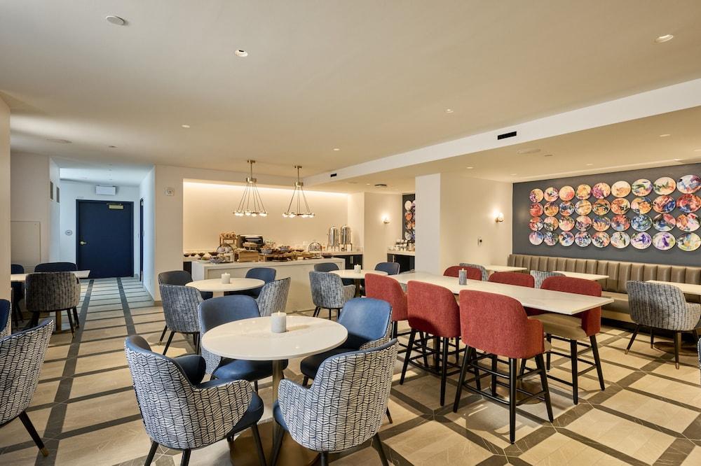 Universal's Helios Grand Hotel, a Loews Hotel photo 32