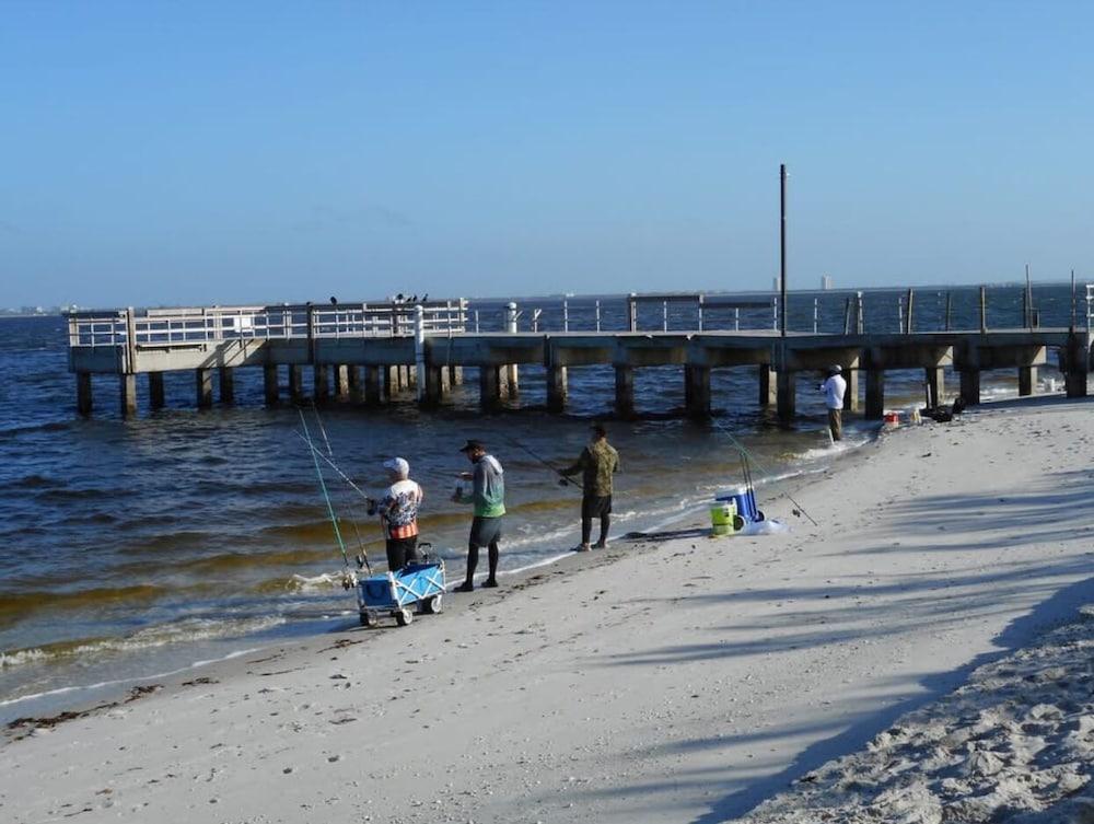 Shell Island Beach Club photo 15