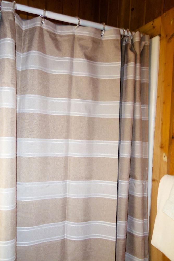 The Gold Pan Motel photo 28