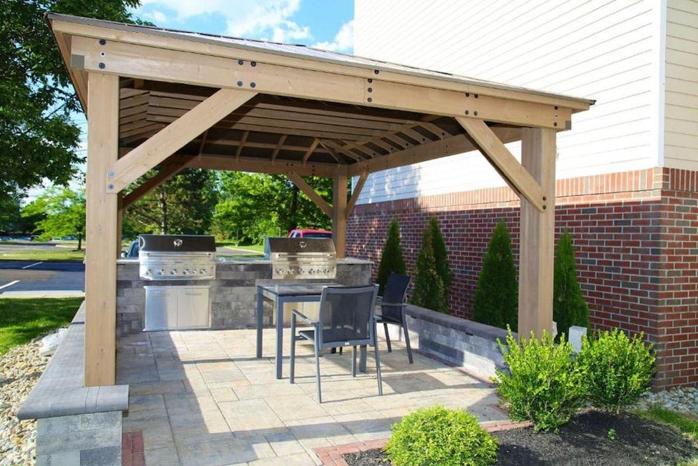 Revi Columbus North photo 14