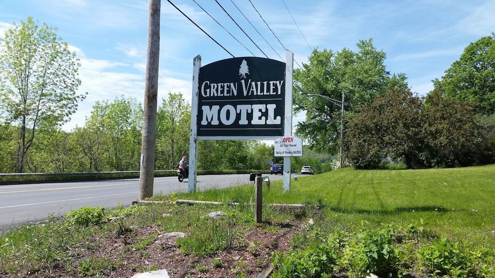 Green Valley Motel photo 4