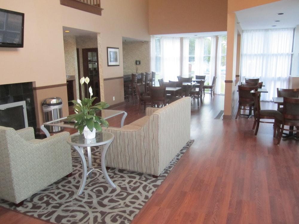 Best Western Plus The Inn & Suites At The Falls photo 7