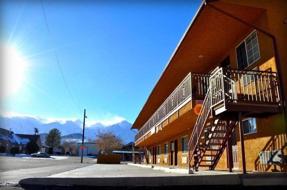 Mt Whitney Motel photo 7