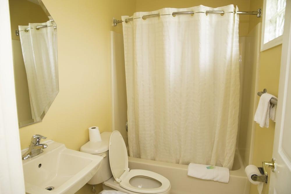Capri inn and Suites photo 31