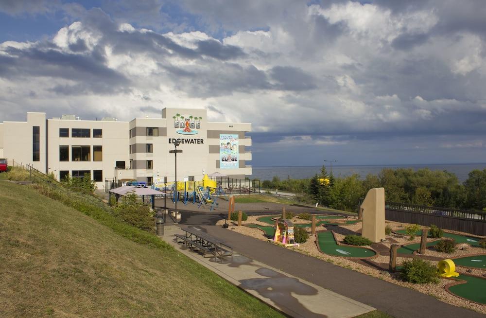 Edgewater Hotel & Waterpark photo 4