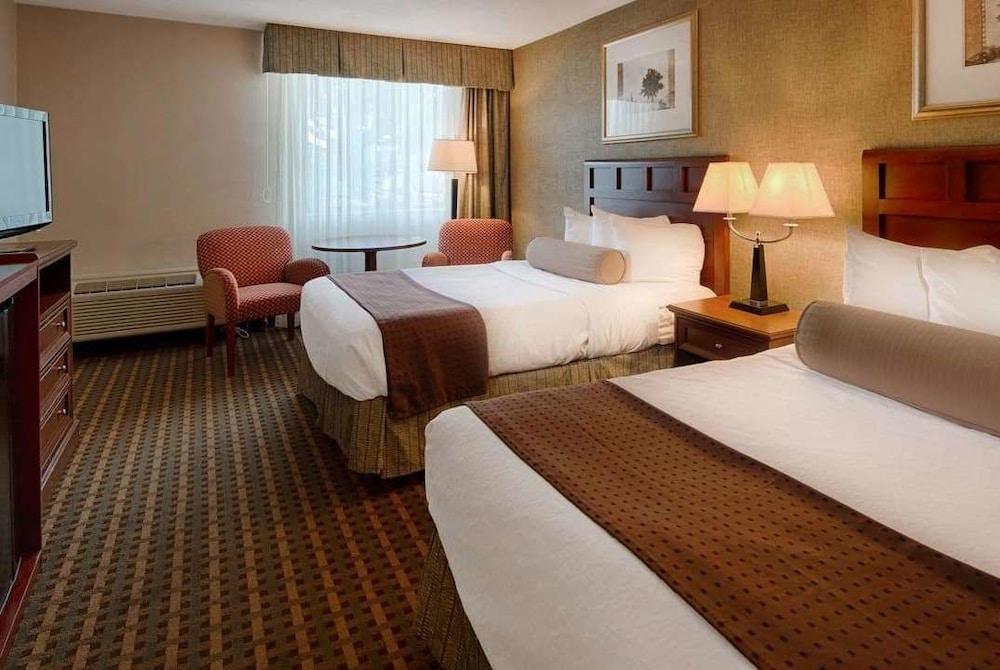 Baymont by Wyndham Marietta photo 10