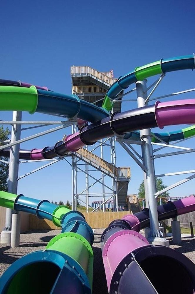 Darien Lake Lodge on the Lake photo 27