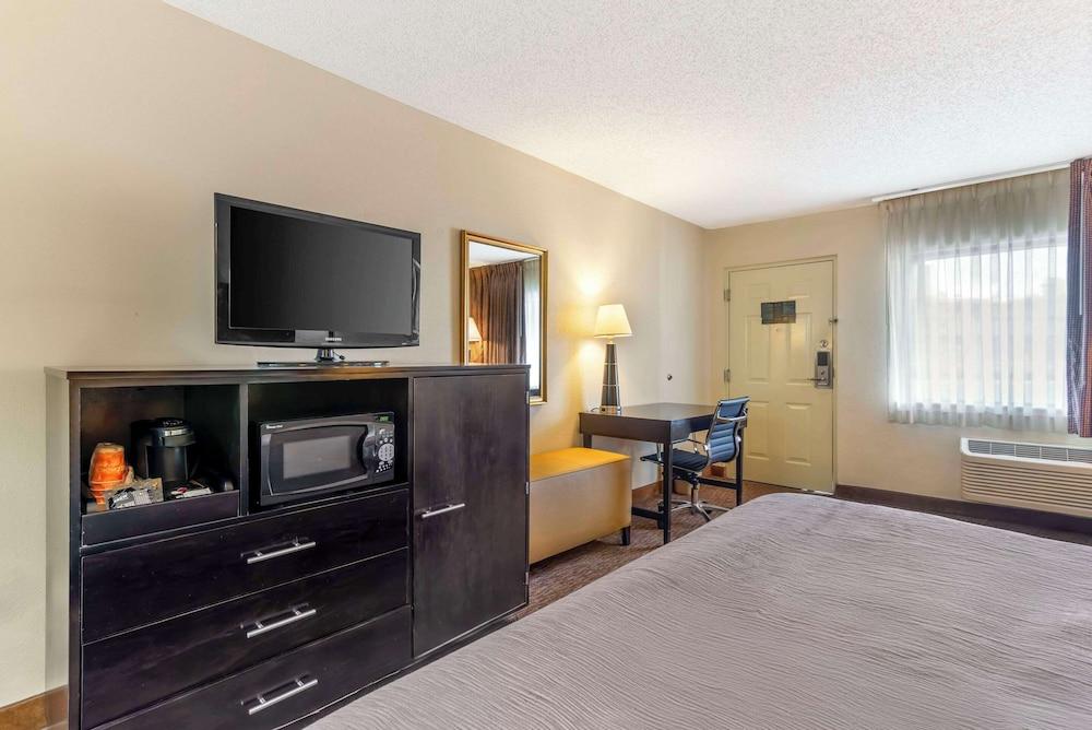 Quality Inn Cordele photo 21