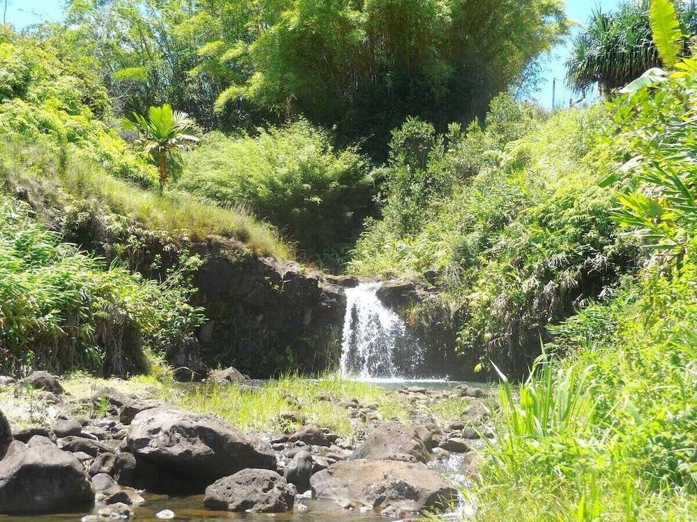 Kikala Waterfall Lodge photo 26