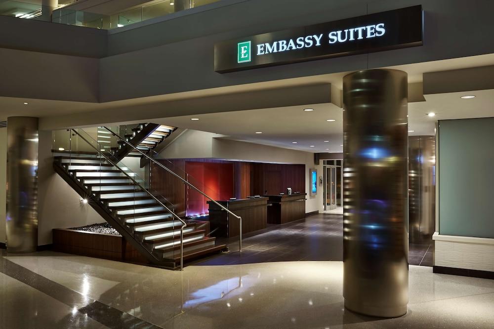 Embassy Suites by Hilton Washington DC Chevy Chase Pavilion photo 8