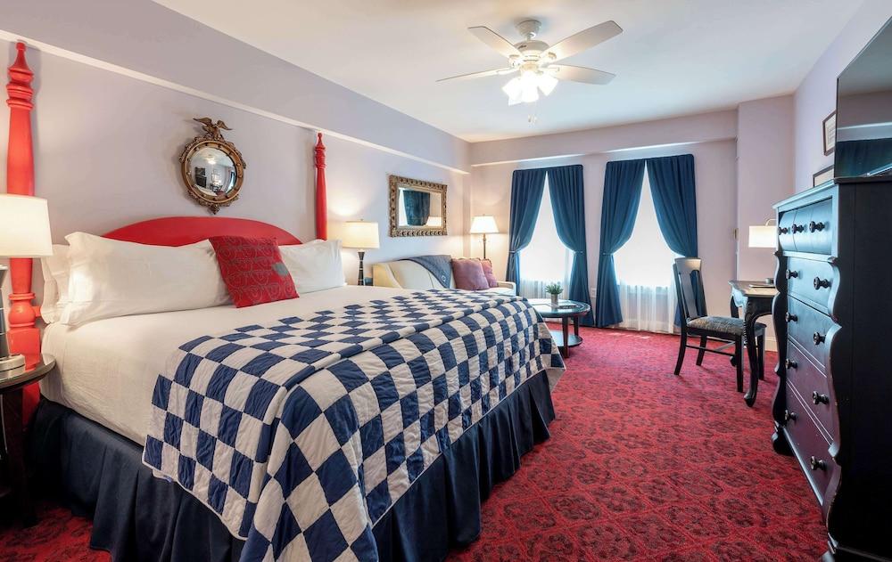 The Kendall Hotel at the Engine 7 Firehouse photo 24