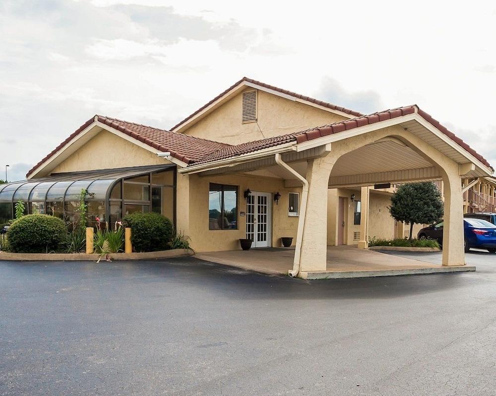 Villa Inn photo 1