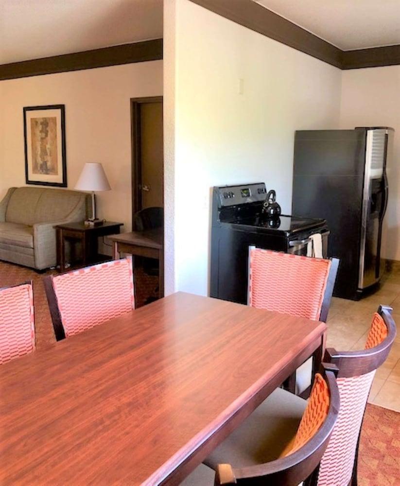 Best Western Tolleson Hotel photo 6