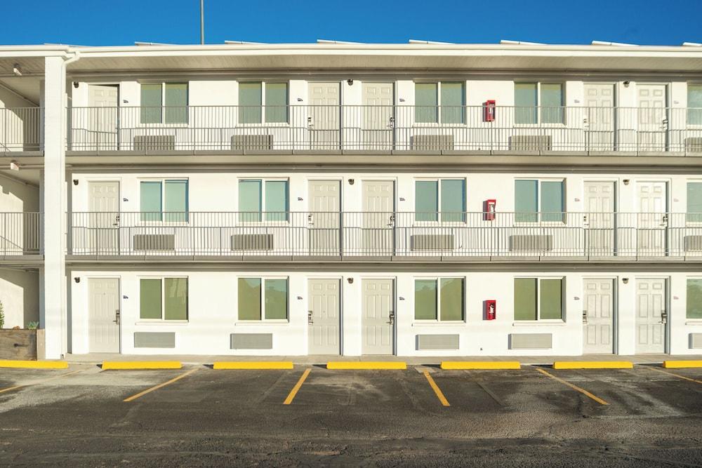 The Alice Hotel photo 1