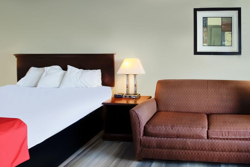 Cypress Inn & Suites Washington by OYO photo 8