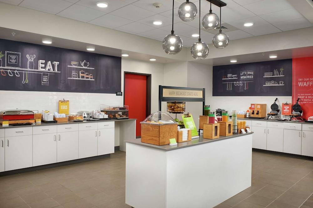 Hampton Inn by Hilton Burley photo 25