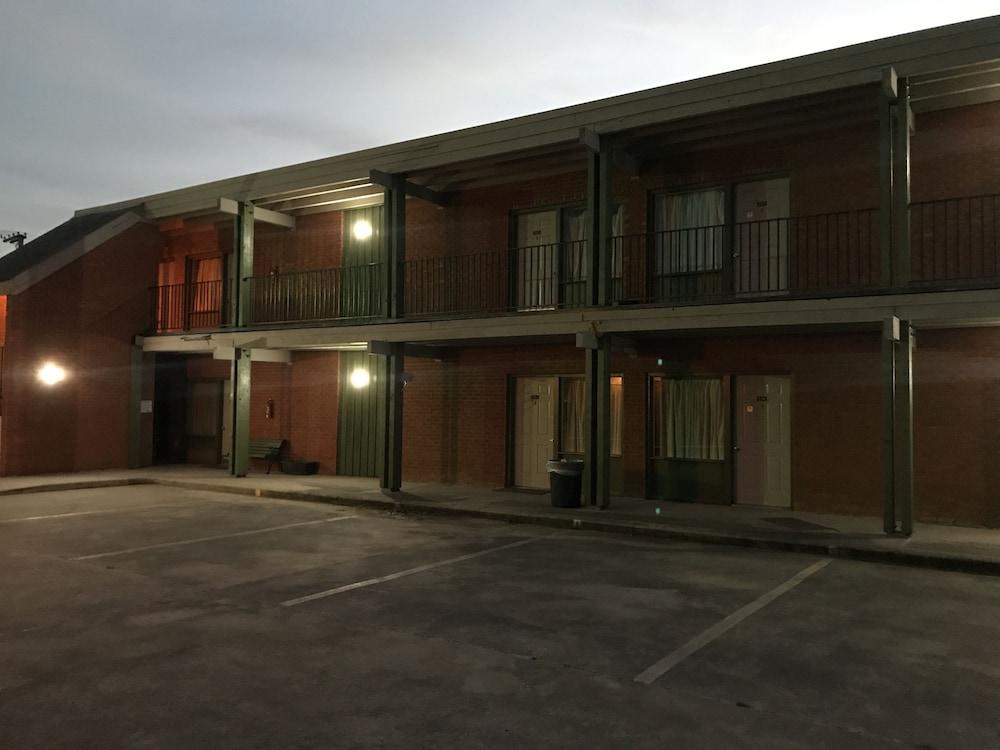 Sunnyside Motel photo 4