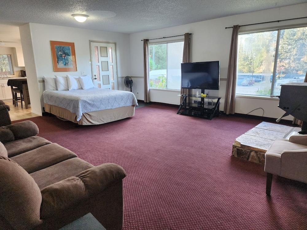 Plainview Motel & RV Park photo 19