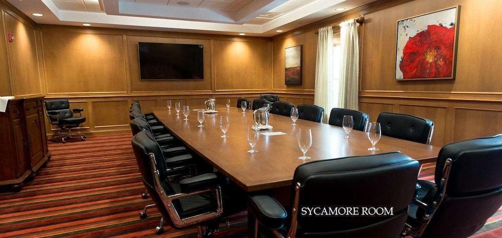The Grand at Bedford Village Inn photo 65