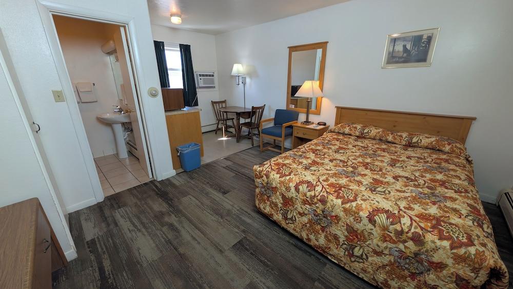 Restwel Motel photo 43