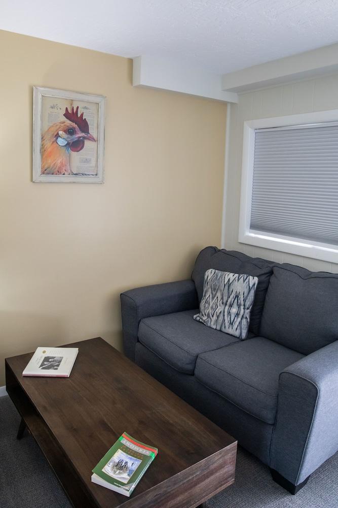 Clear River Inn photo 16
