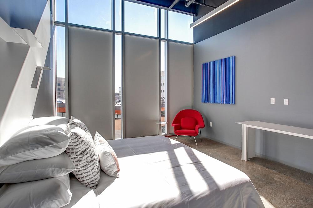 Hotel Revel photo 9