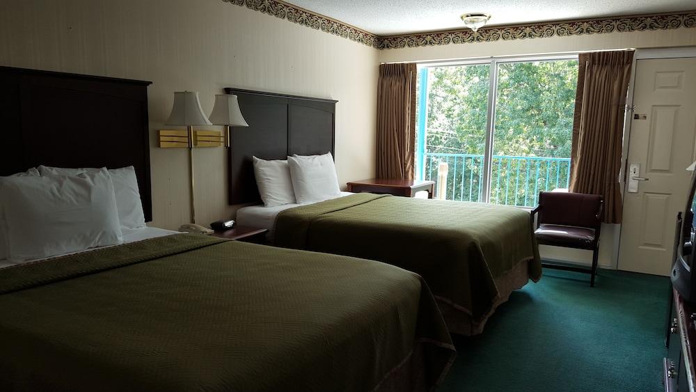 Ozarka Lodge photo 17