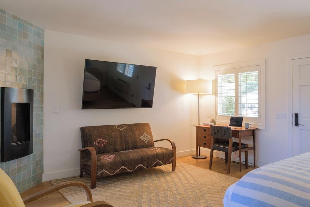 Hotel Ynez photo 13