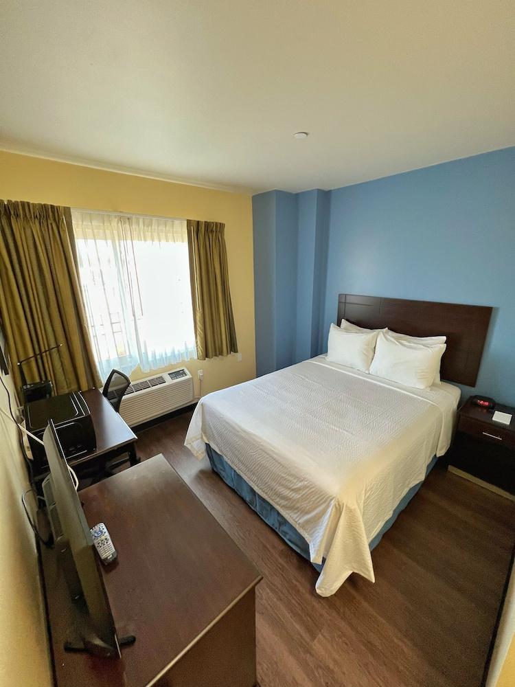 Ozone Inn & Suites photo 10