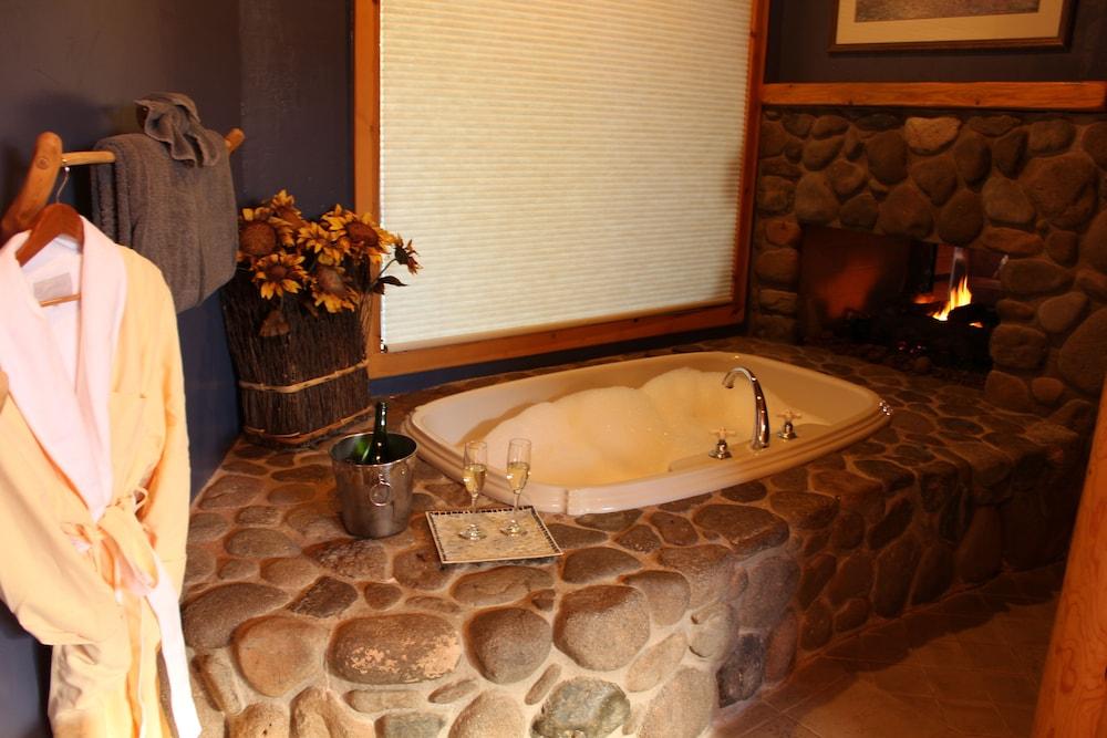 Adobe Village Inn photo 70