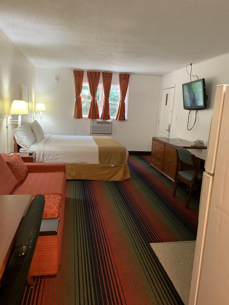 Americas Best Value Inn Roxboro photo 19