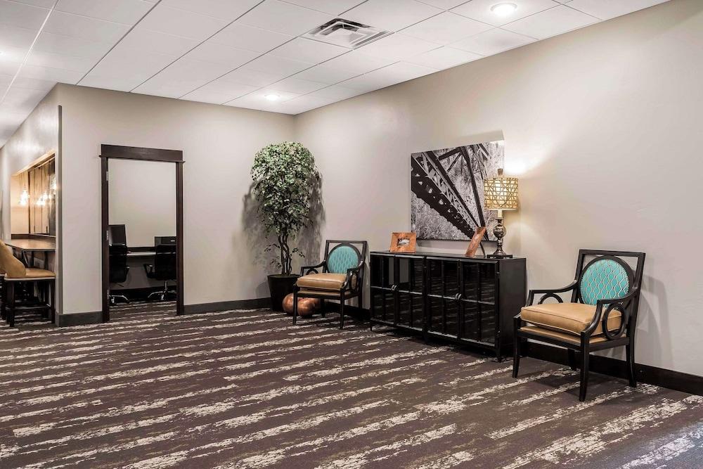 Copper King Convention Center, an Ascend Collection Hotel photo 5