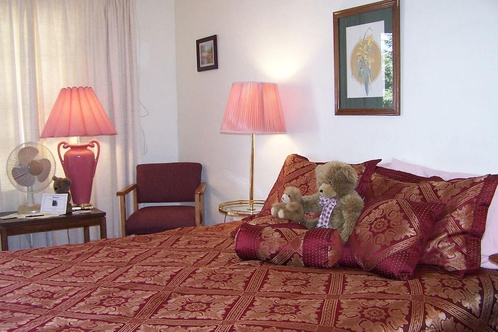 Black Bear Inn photo 54