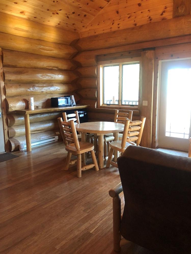 Aqua Log Cabins Resort photo 2