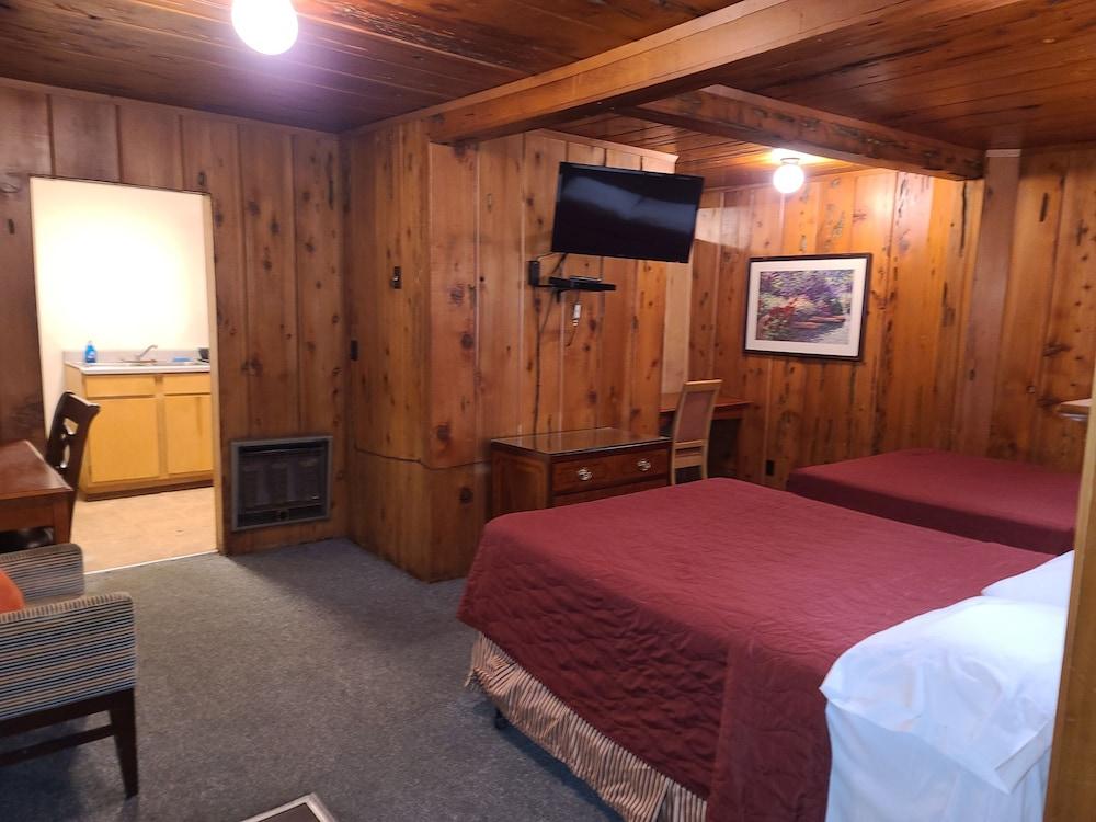 Bigfoot Motel photo 4