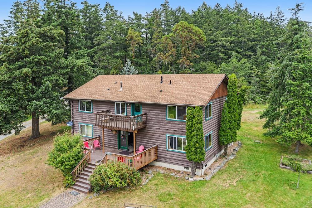 Deer Harbor Inn photo 81