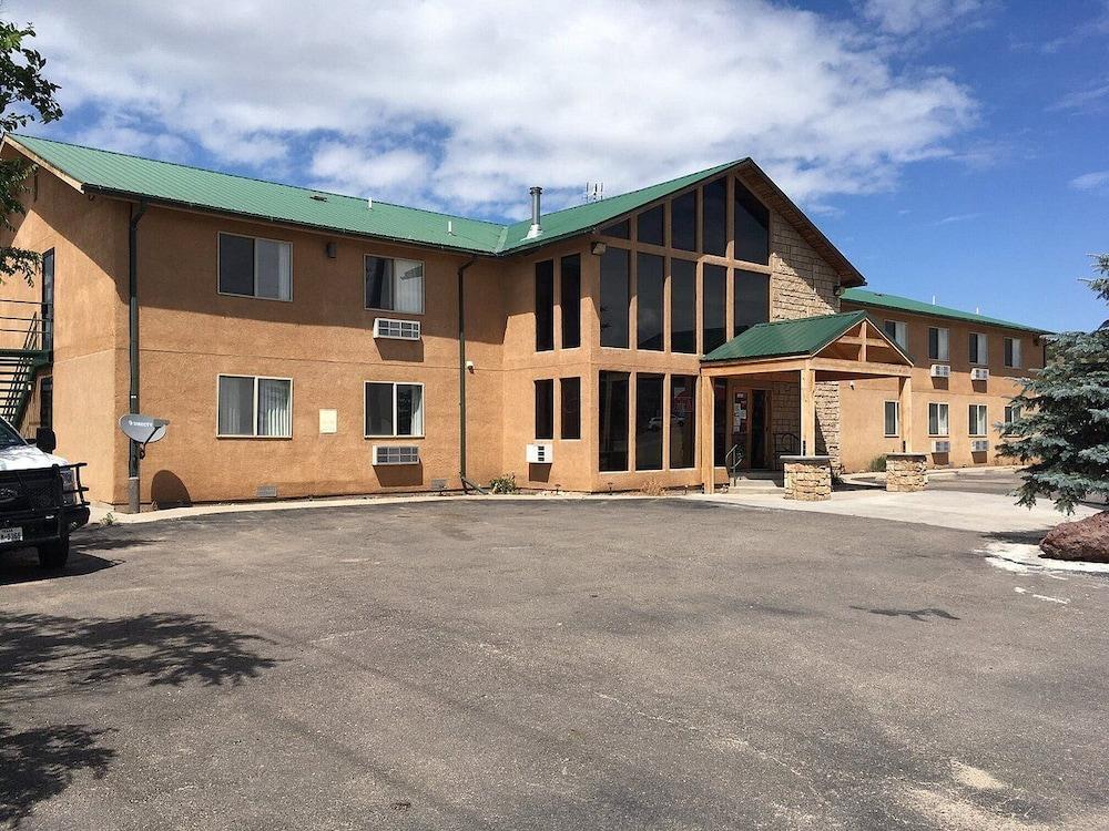 Mountain View Motor Inn LLC photo 1