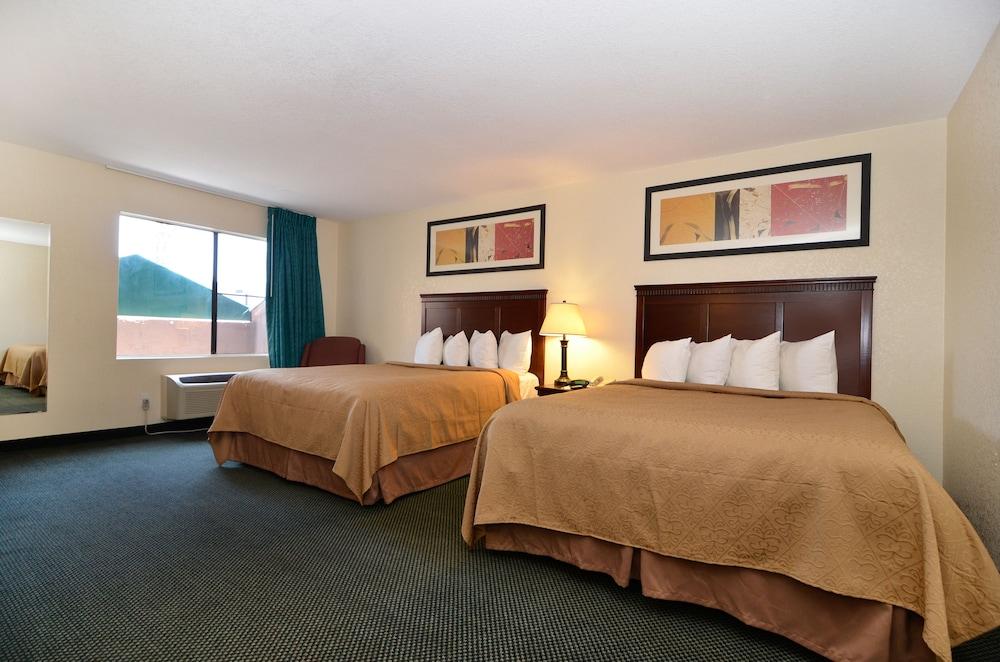 Quality Inn San Diego I-5 Naval Base photo 51