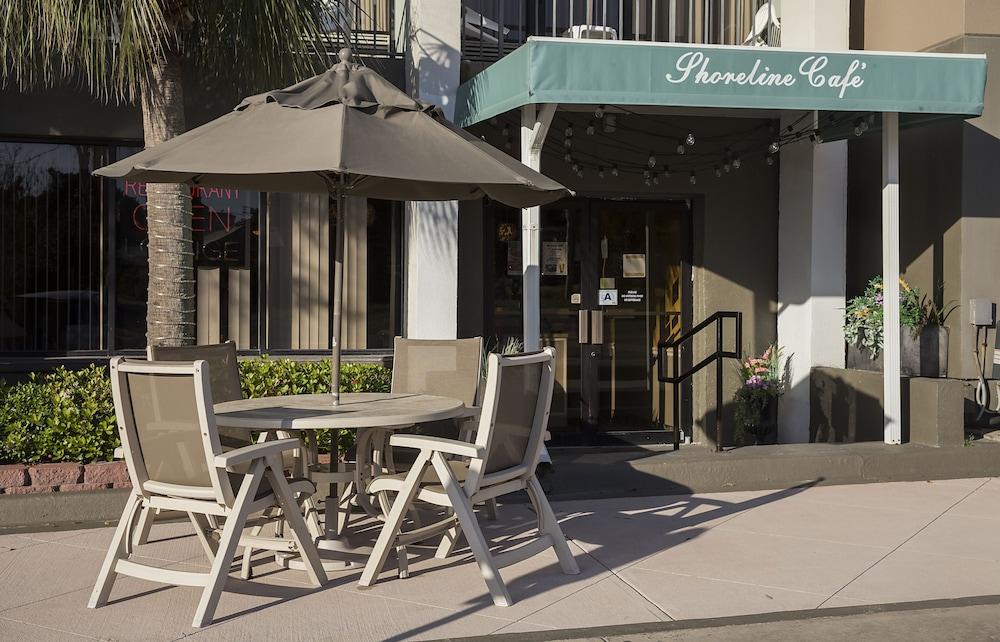 Grande Shores Ocean Resort photo 71