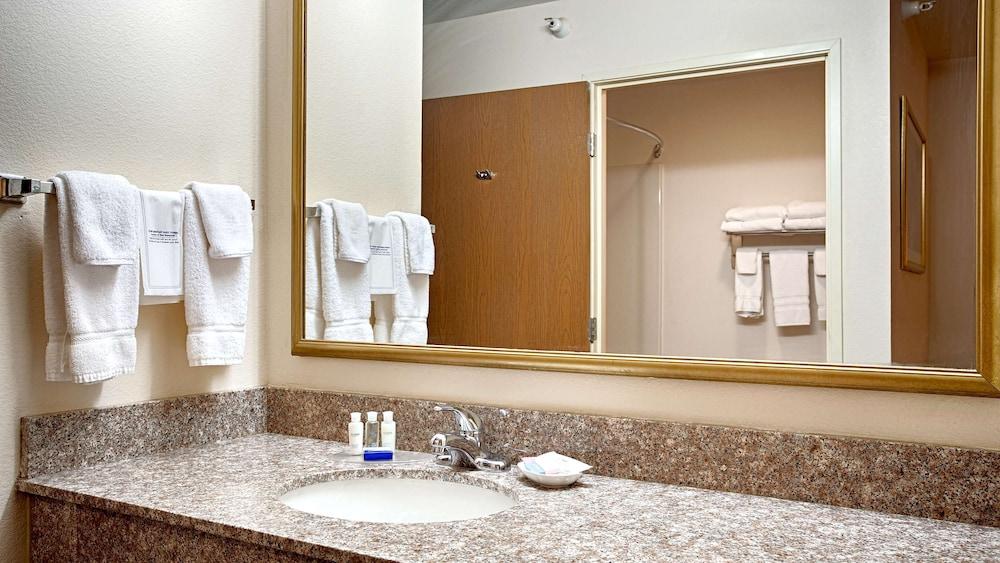Best Western J. C. Inn photo 6