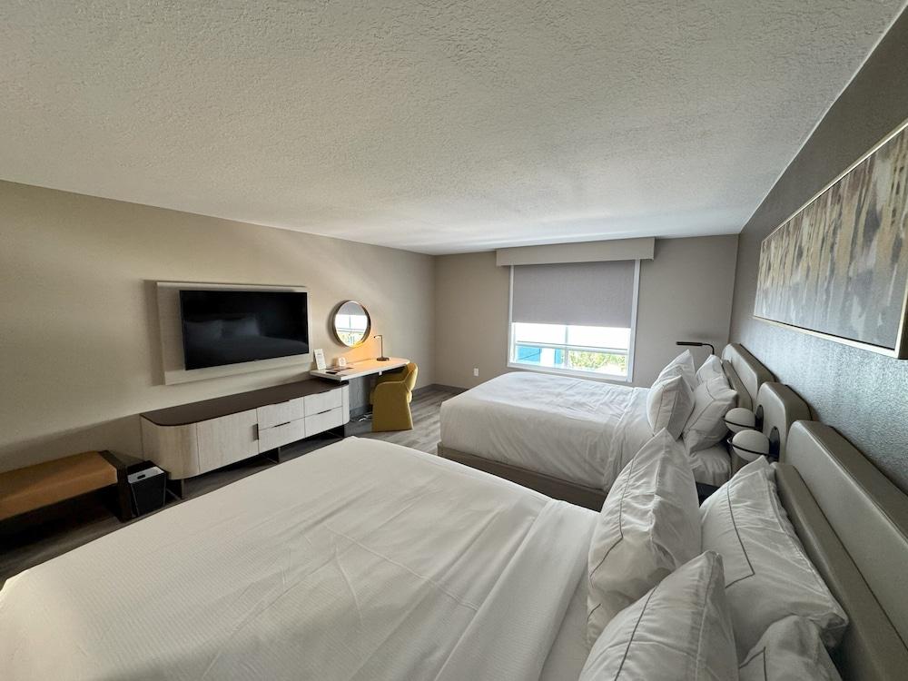 DoubleTree by Hilton Brunswick photo 21