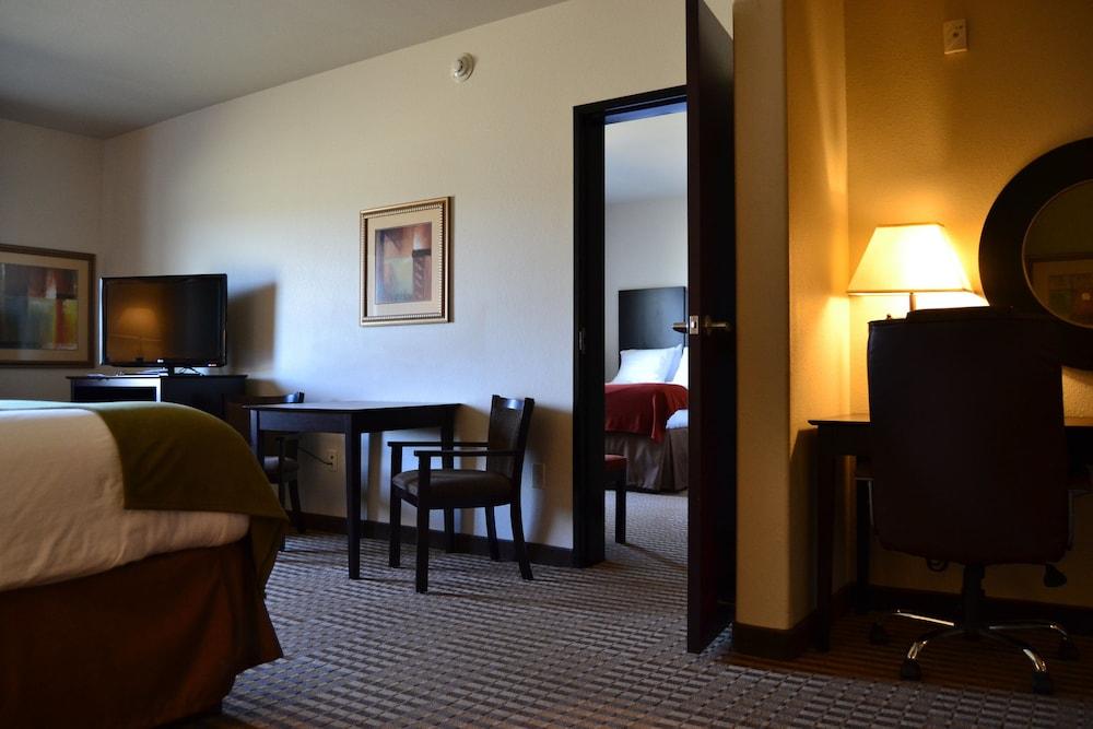 Holiday Inn Express Heber Springs by IHG photo 4