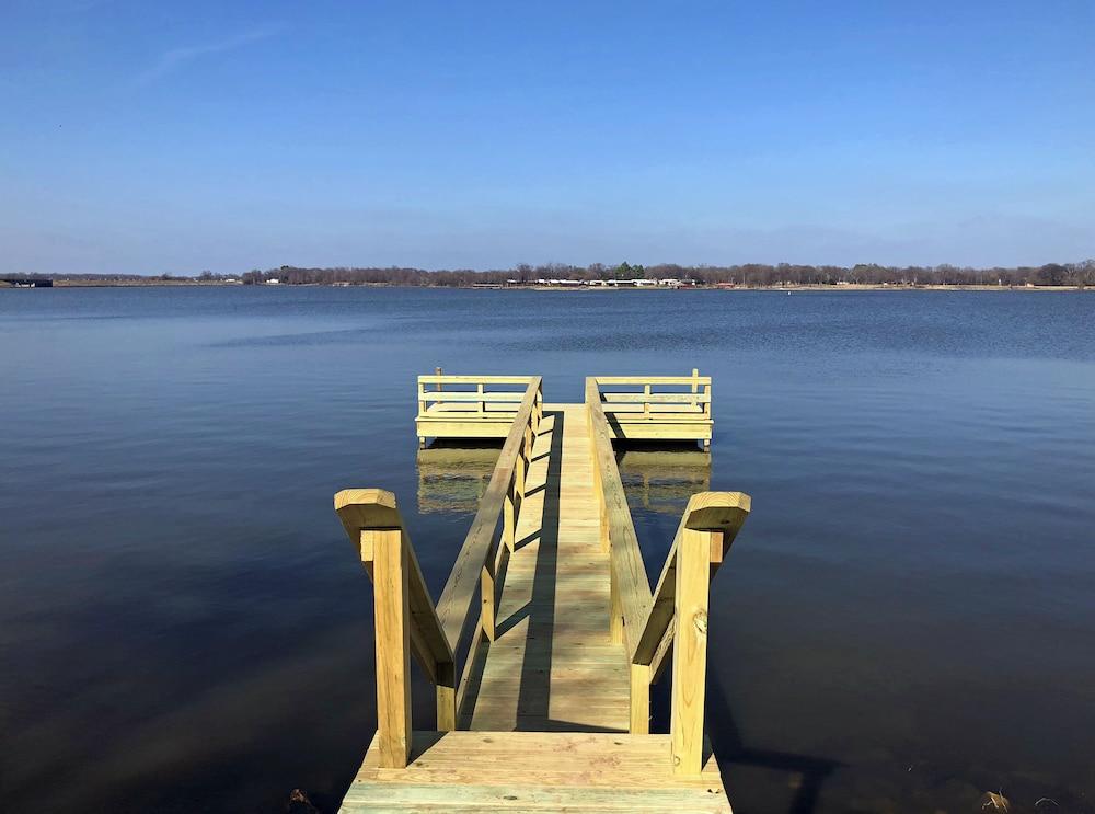 Pope's Landing Marina photo 100