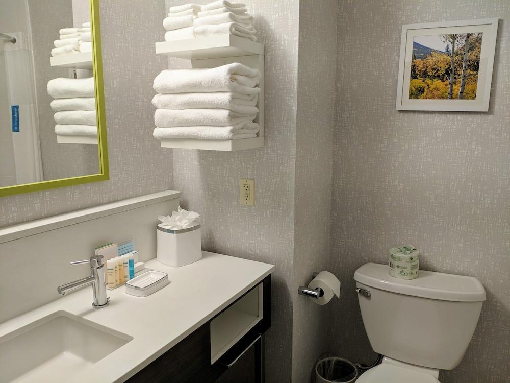 Hampton Inn & Suites Colorado Springs/Air Force Academy photo 61