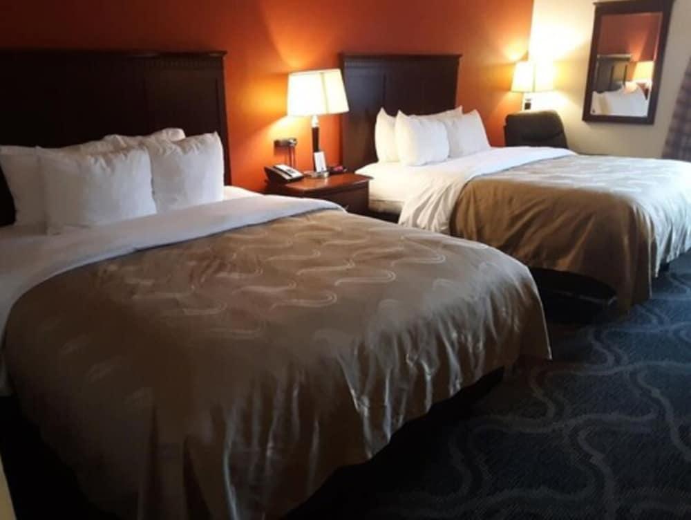 Quality Inn Prattville I-65 photo 7