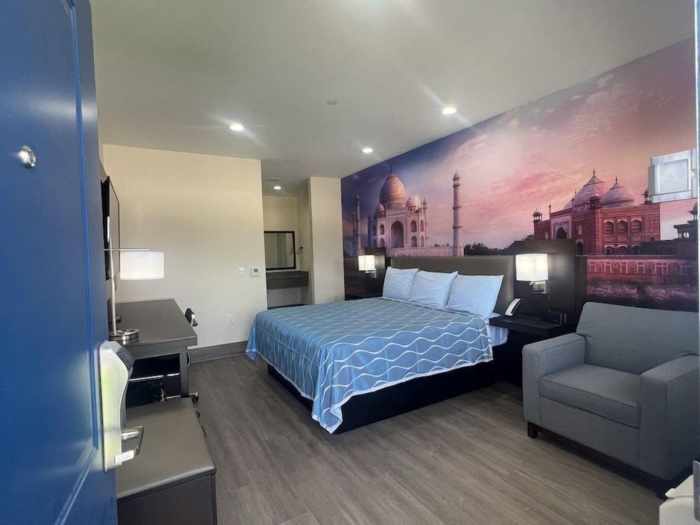 Elite Inn & Suites photo 7