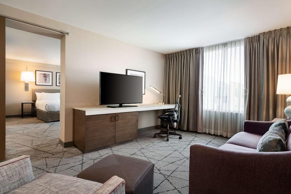 Hilton Garden Inn Springfield photo 24