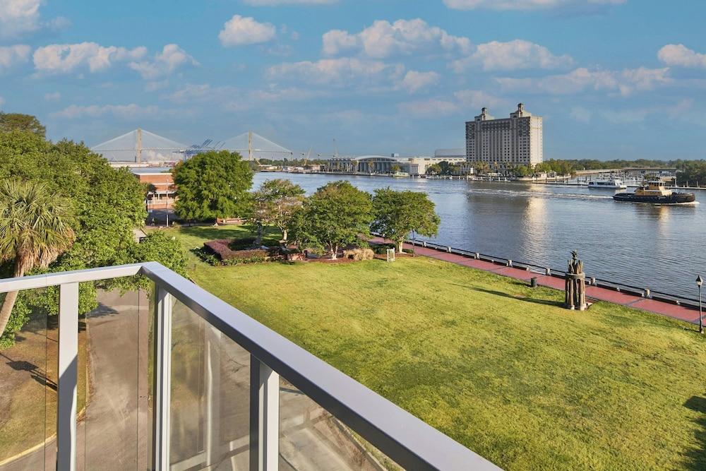 AC Hotel Savannah Historic District photo 32