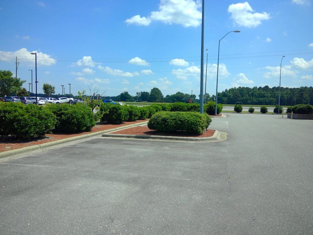 Americas Best Value Inn Kinston photo 13
