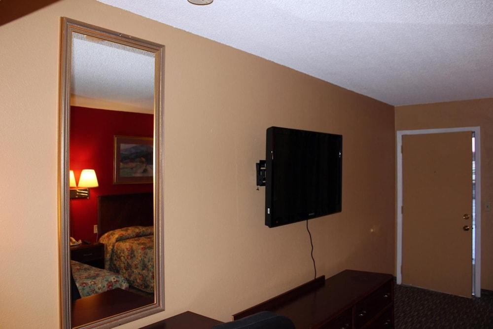 Valu Stay Inn photo 15